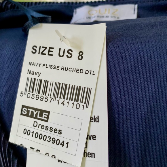 QUIZ SZ 8 US Navy Plisse  Ruched, Midi Dress NWT! - Picture 2 of 4